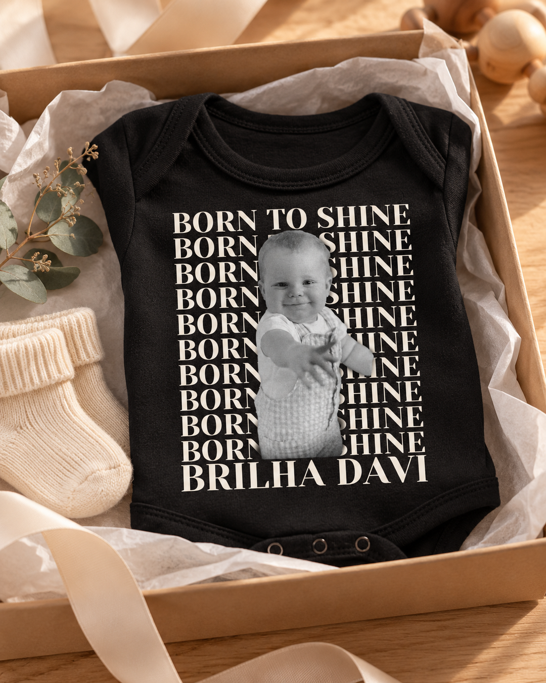 Body de bebê preto personalizado com foto Born to Shine em caixa de presente - chá de bebê e nascimento