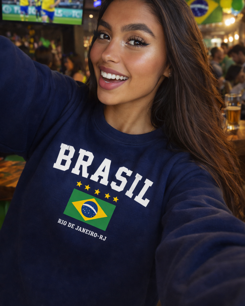 Love Brasil - Suéter — Copa do Mundo 2026